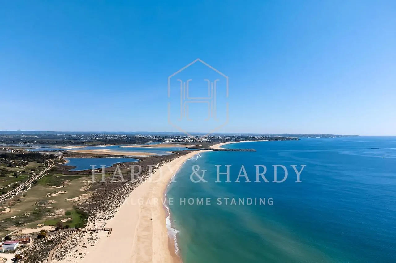 H&H - Rare Amazing Apartment With Panoramic Sea Views Near To Meia Praia Beach & Lagos Center 0*,  Πορτογαλία